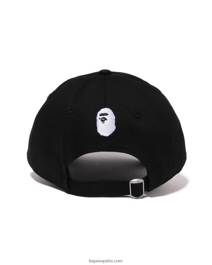 hombres A Bathing Ape x nueva era b un punto 9 veinte cap 288PLL422 negro