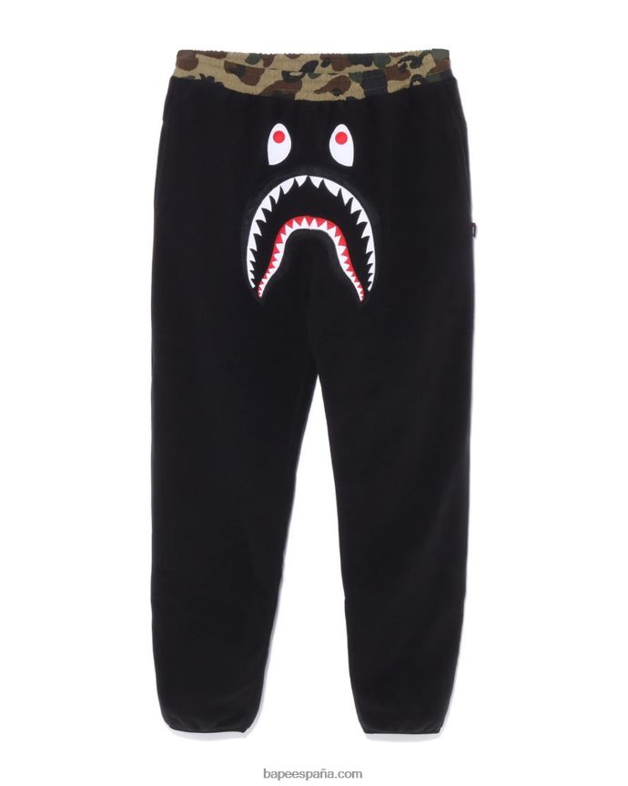mujer A Bathing Ape pantalones tiburon x polartec 1st camo 288PLL895 negro
