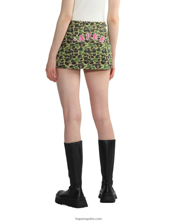 mujer A Bathing Ape minifalda estampada 288PLL828 beige
