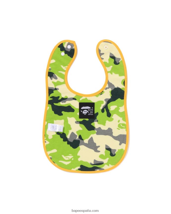 niños A Bathing Ape babero reversible con estampado de chaleco de pesca milo baby milo de Woodland camo 288PLL1380 beige