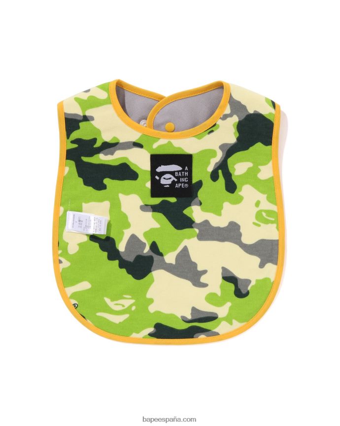niños A Bathing Ape babero reversible con estampado de chaleco de pesca milo baby milo de Woodland camo 288PLL1380 beige
