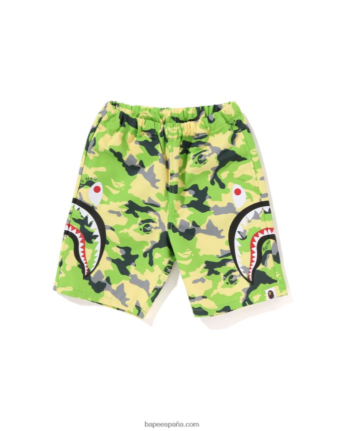 niños A Bathing Ape shorts de playa Woodland Camo Side Shark 288PLL1387 ejercito verde